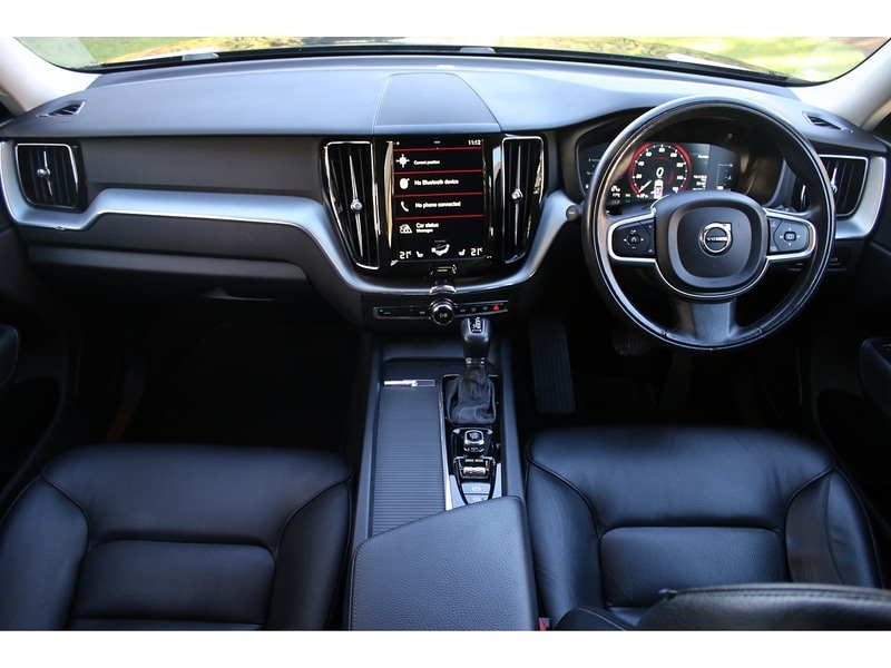 Used Volvo XC60 2017 for sale - 77159048: Photo 2