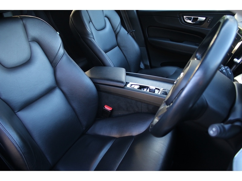 Used Volvo XC60 2017 for sale - 77159048: Photo 24