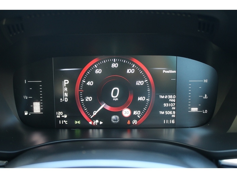 Used Volvo XC60 2017 for sale - 77159048: Photo 30