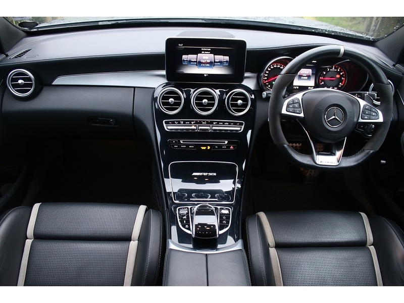 Used Mercedes-Benz C Class 2018 for sale - 77310327: Photo 2