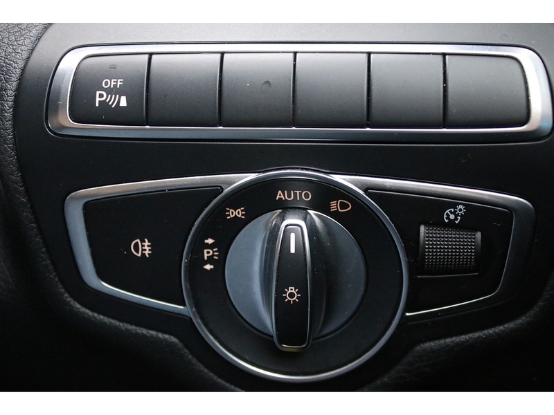 Used Mercedes-Benz C Class 2018 for sale - 77310327: Photo 45