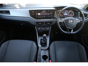 Used Volkswagen Polo 2018 for sale - 79537289: Photo