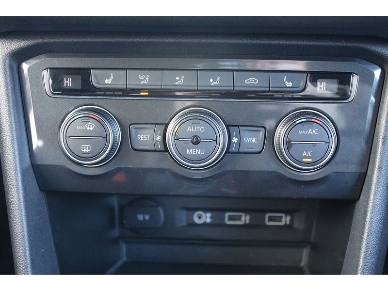 Used Volkswagen Tiguan Allspace 2018 for sale - 77399894: Photo 41