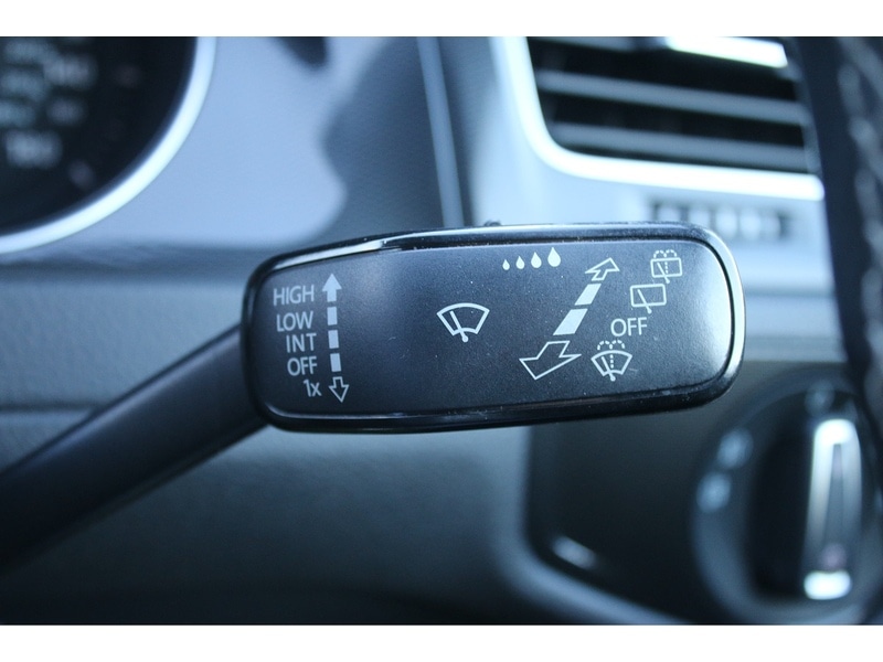 Used Volkswagen Golf 2015 for sale - 76844678: Photo 34