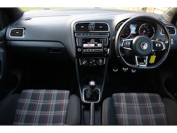 Used Volkswagen Polo 2017 for sale - 78122355: Photo