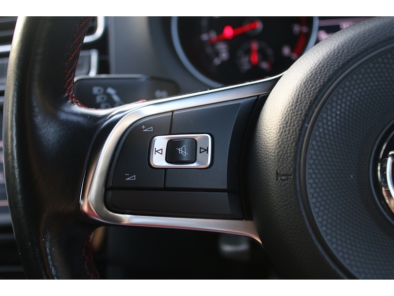 Used Volkswagen Polo 2017 for sale - 78122355: Photo 31