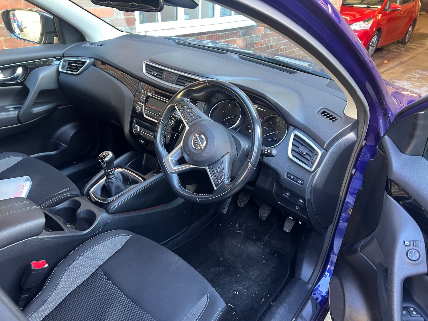 Used Nissan Qashqai 2018 for sale - 77072140: Photo 5