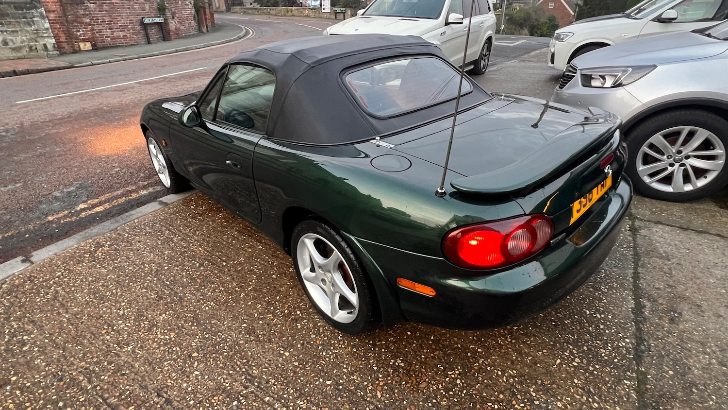 Used Mazda MX-5 2001 for sale - 77810299: Photo 2