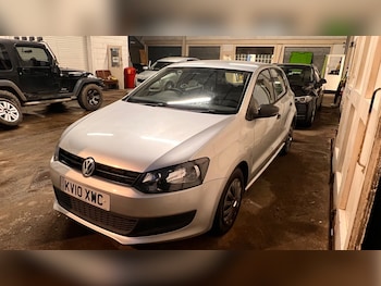 Used Volkswagen Polo 2010 for sale - 77826611: Photo