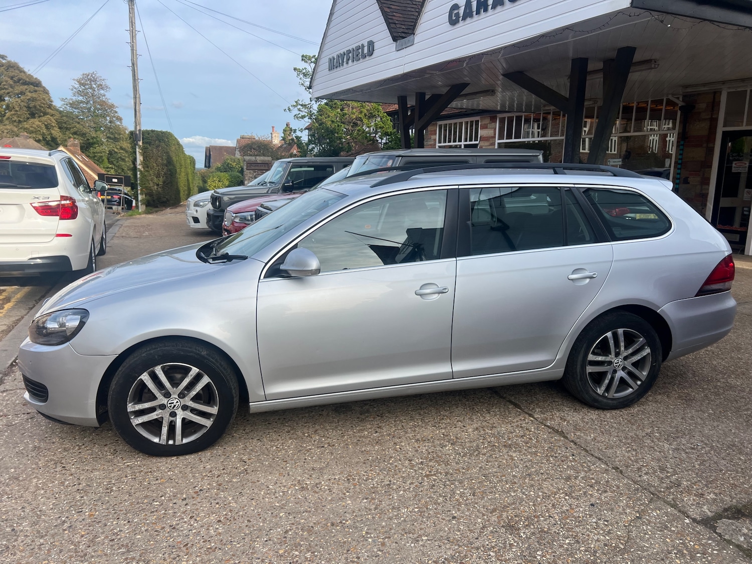 Used Volkswagen Golf 2011 for sale - 77006507: Photo 4