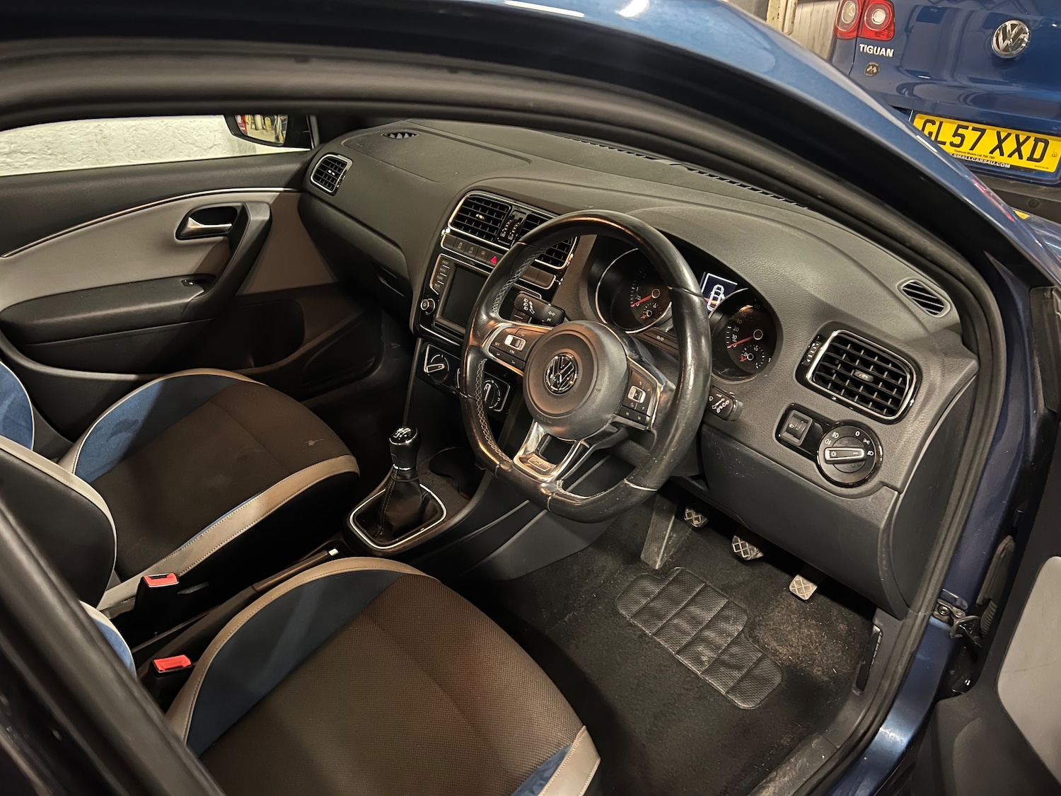 Used Volkswagen Polo 2014 for sale - 76648105: Photo 3