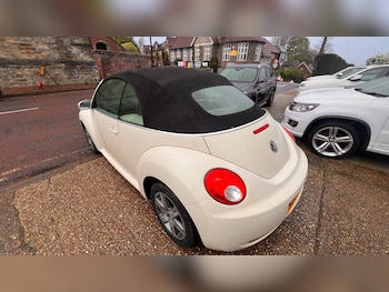 Used Volkswagen Beetle 2010 for sale - 78257963: Photo