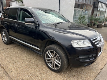 Used Volkswagen Touareg 2006 for sale - 76380233: Photo