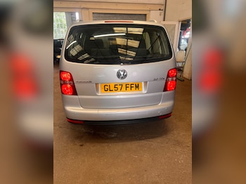 Used Volkswagen Touran 2007 for sale - 78201558: Photo