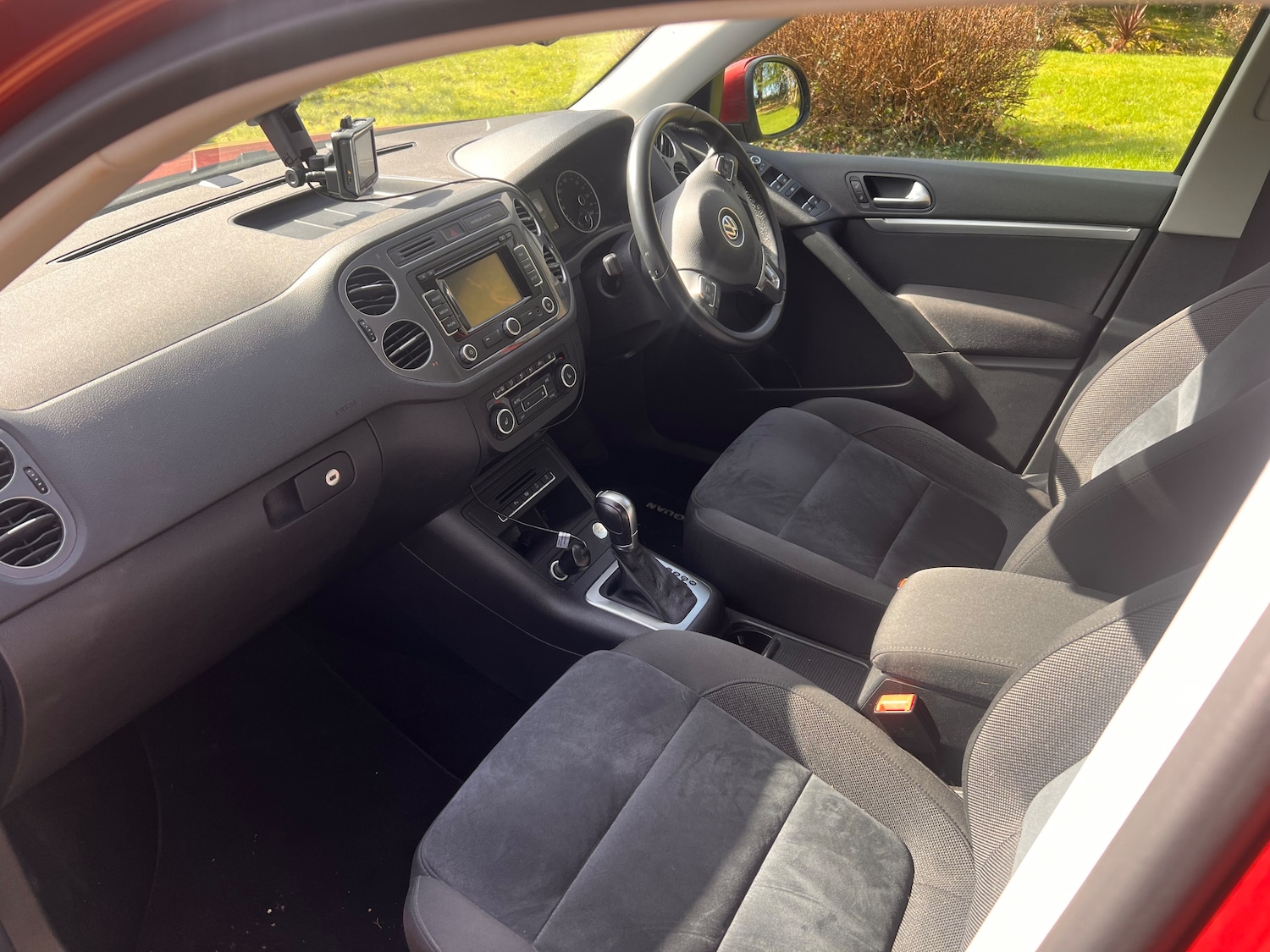 Used Volkswagen Tiguan 2014 for sale - 77743437: Photo 8