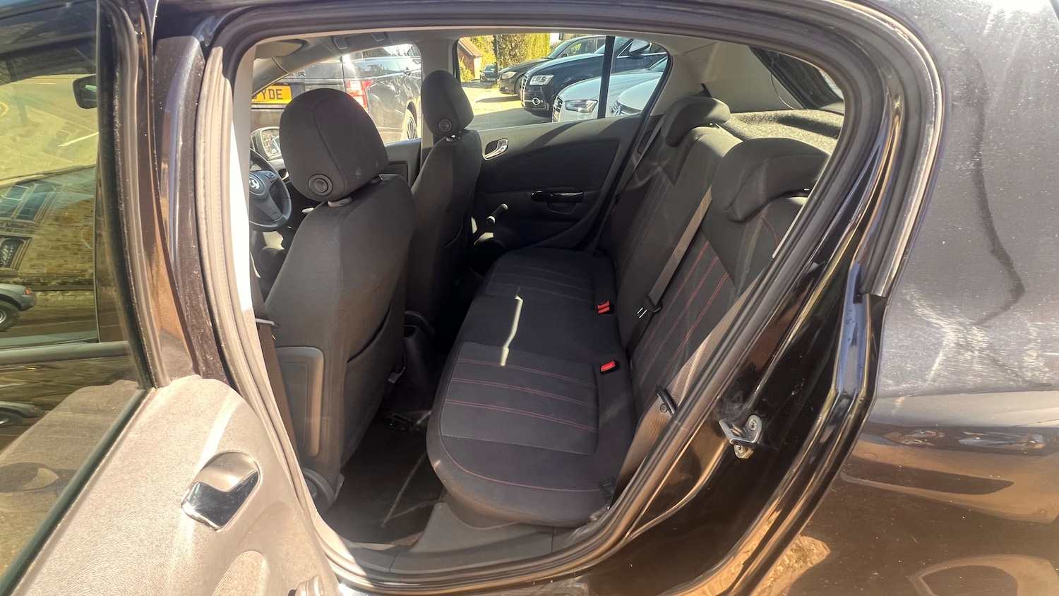 Used Vauxhall Corsa 2013 for sale - 78168292: Photo 4