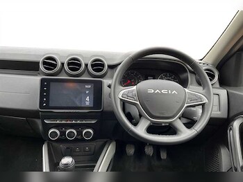 Used Dacia Duster 2023 for sale - 77397545: Photo