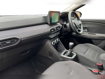 Used Dacia Jogger 2022 for sale - 76155103: Photo