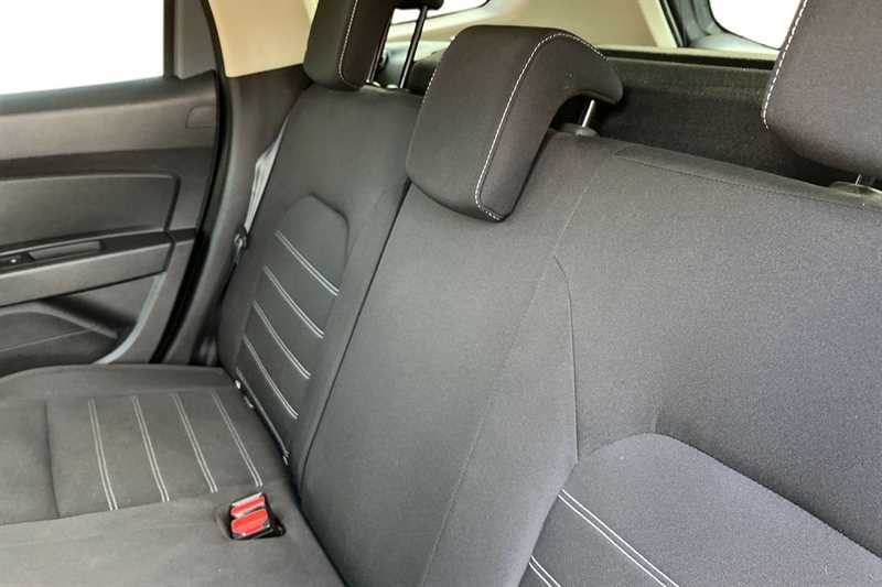 Used Dacia Duster 2023 for sale - 77927557: Photo 8