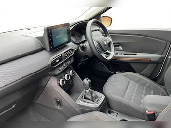 Used Dacia Sandero Stepway 2022 for sale - 78476196: Photo