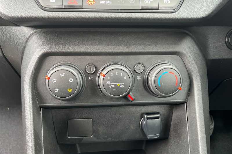 Used Dacia Sandero 2023 for sale - 76034098: Photo 16