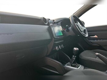 Used Dacia Duster 2022 for sale - 77771346: Photo