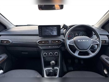 Used Dacia Sandero Stepway 2023 for sale - 76636148: Photo