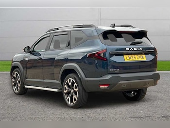 Used Dacia Bigster 2025 for sale - 76248709: Photo