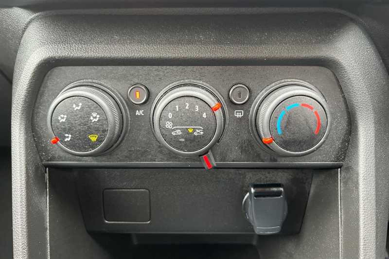 Used Dacia Sandero 2023 for sale - 76155336: Photo 16