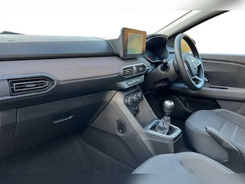 Used Dacia Sandero 2022 for sale - 76034163: Photo