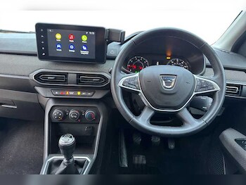 Used Dacia Sandero 2022 for sale - 76937735: Photo