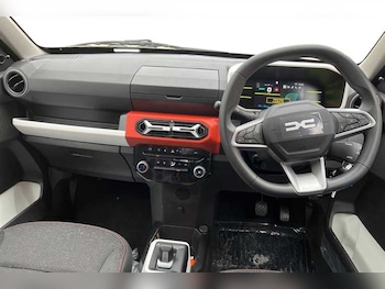 Used Dacia Spring 2025 for sale - 76459190: Photo