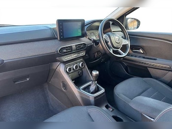 Used Dacia Jogger 2022 for sale - 76624156: Photo