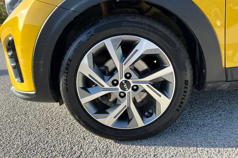 Used Kia Stonic 2022 for sale - 76648313: Photo 9
