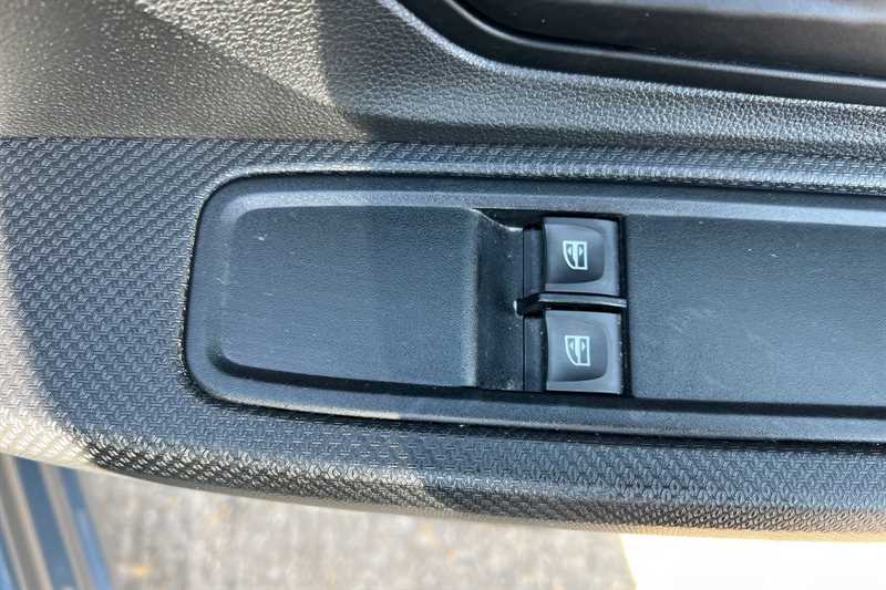 Used Dacia Sandero 2023 for sale - 77726377: Photo 16