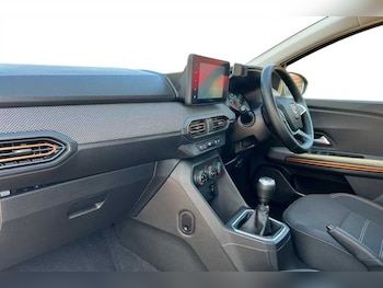 Used Dacia Sandero Stepway 2022 for sale - 77588839: Photo