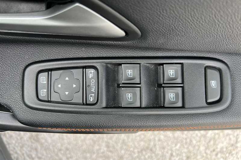 Used Dacia Duster 2023 for sale - 75679438: Photo 18