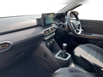 Used Dacia Sandero Stepway 2022 for sale - 79014317: Photo