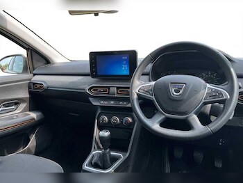Used Dacia Sandero Stepway 2022 for sale - 79014317: Photo
