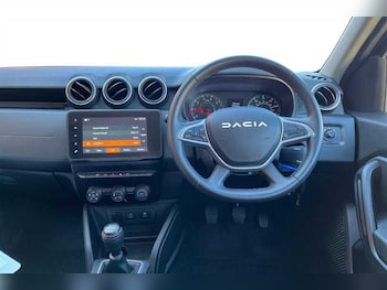 Used Dacia Duster 2023 for sale - 77706446: Photo