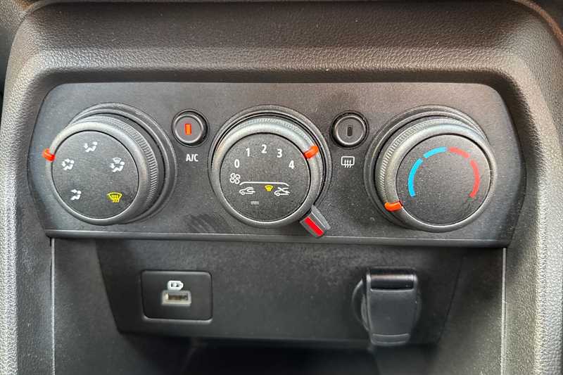 Used Dacia Sandero 2022 for sale - 76034183: Photo 16