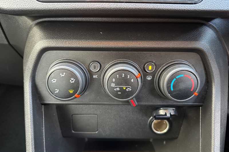 Used Dacia Sandero Stepway 2023 for sale - 76661374: Photo 16