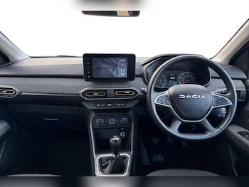 Used Dacia Sandero Stepway 2023 for sale - 76661374: Photo