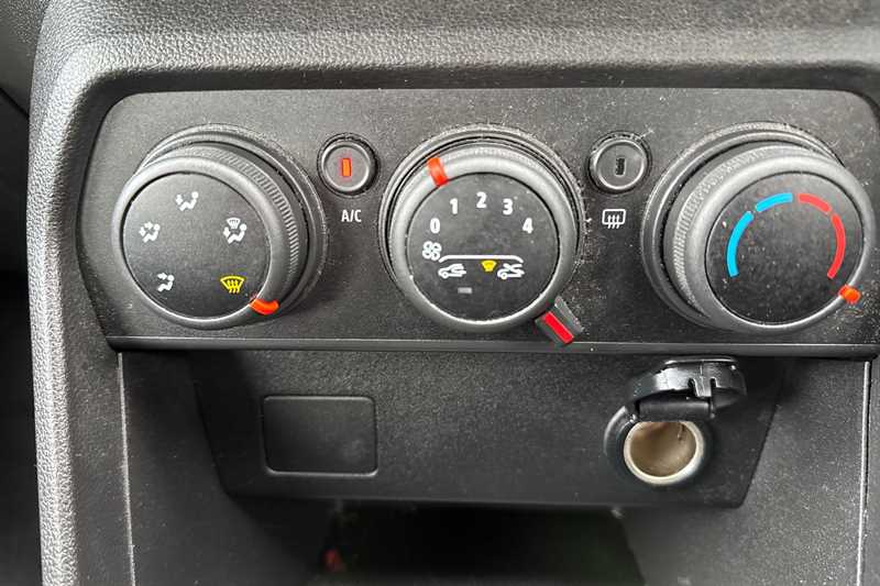 Used Dacia Sandero Stepway 2022 for sale - 77373192: Photo 16