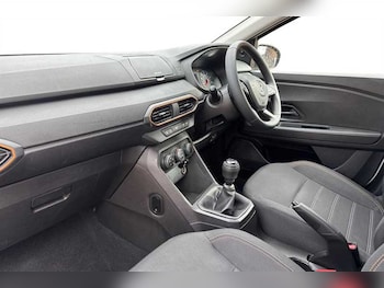 Used Dacia Sandero Stepway 2022 for sale - 77373192: Photo