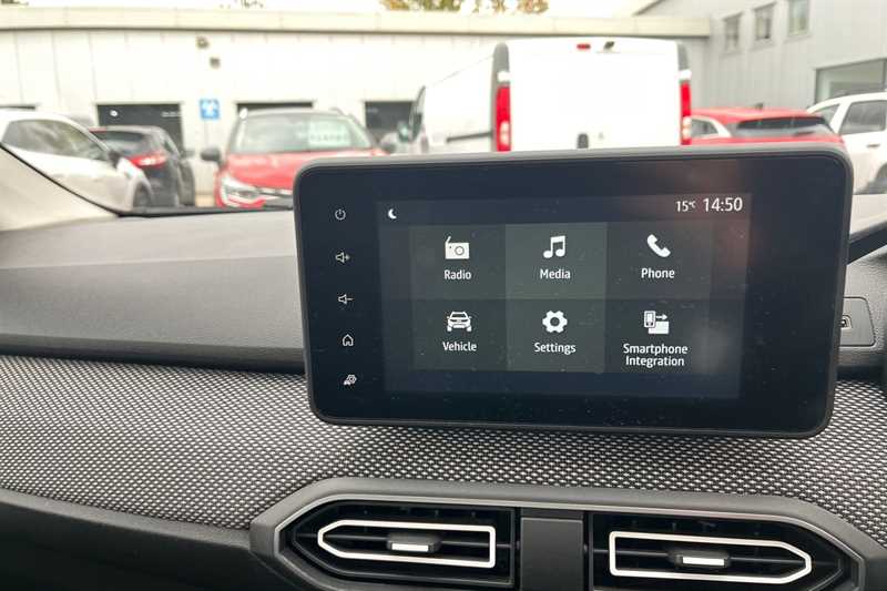 Used Dacia Sandero 2023 for sale - 76155222: Photo 14