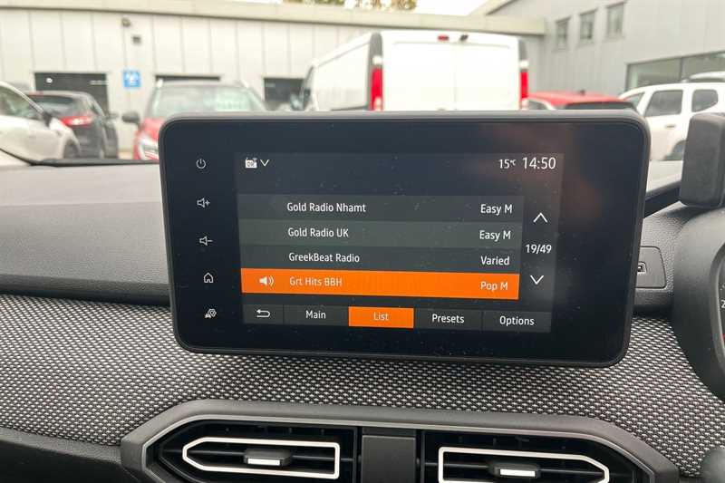 Used Dacia Sandero 2023 for sale - 76155222: Photo 15