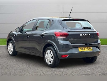 Used Dacia Sandero 2023 for sale - 76155222: Photo 3