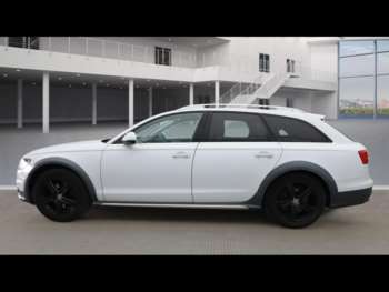 2013 (13) - 3.0 TDI Quattro 245 5dr S Tronic