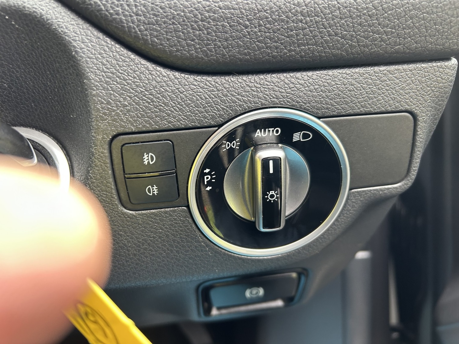 Used Mercedes-Benz GLA 2018 for sale - 77707282: Photo 17